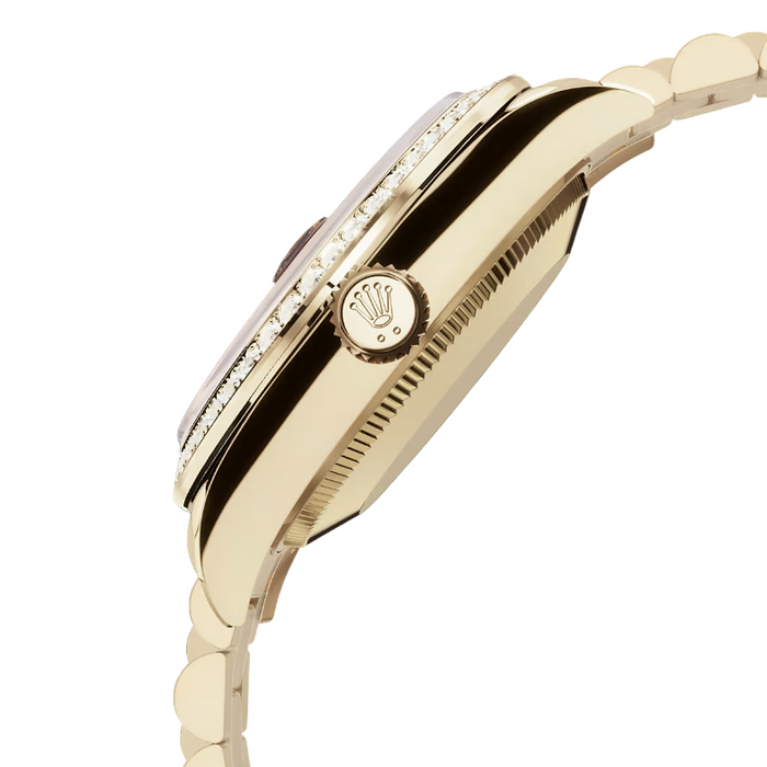 Rolex Lady-Datejust Oyster, 28 mm, Yellow Gold and Diamonds