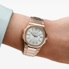 Patek Philippe Nautilus 33mm Watch